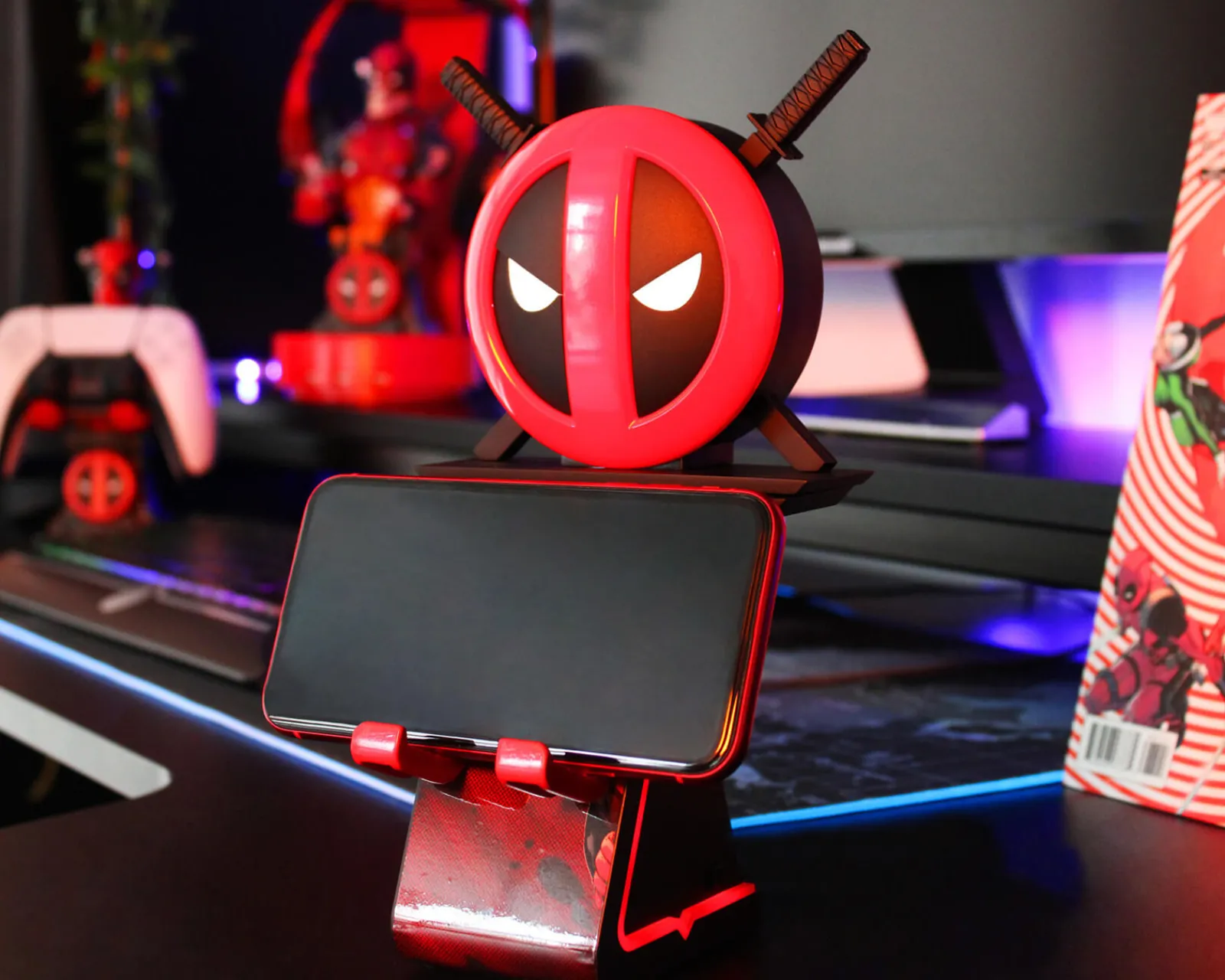 Cable Guys Phone Holders|Xbox|Deadpool Ikon Phone & Controller Holder