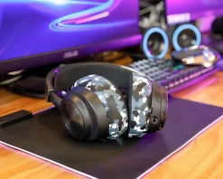Wicked Cushions Headsets & Audio|FreeZe Nova Pro Wireless Ear Cushions - Snow Camo