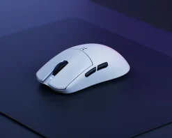HITSCAN Mice & Accessories|Hyperlight 8K Gaming Mouse - White
